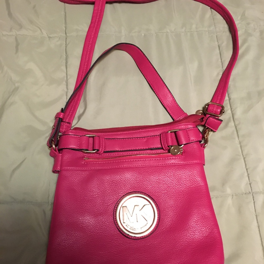 Beautiful pink Michael  kors purse